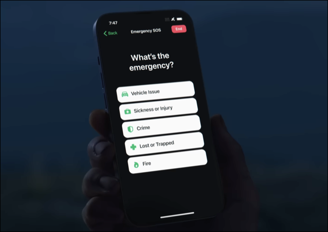 Questions pour le SOS d'urgence via satellite sur un écran d'iPhone.
