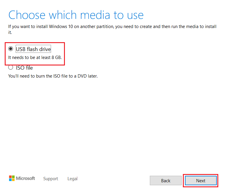selectați opțiunea de unitate flash USB și faceți clic pe Următorul în instalarea Windows 10 mediacreationtool
