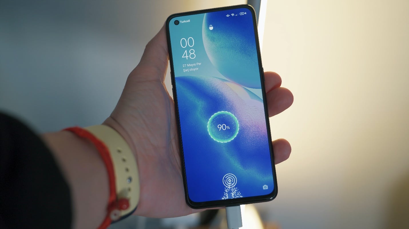 Como redefinir o carregador sem fio Mophie? 3