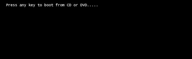 Prompt que diz: "Pressione qualquer tecla para inicializar a partir de CD ou DVD."