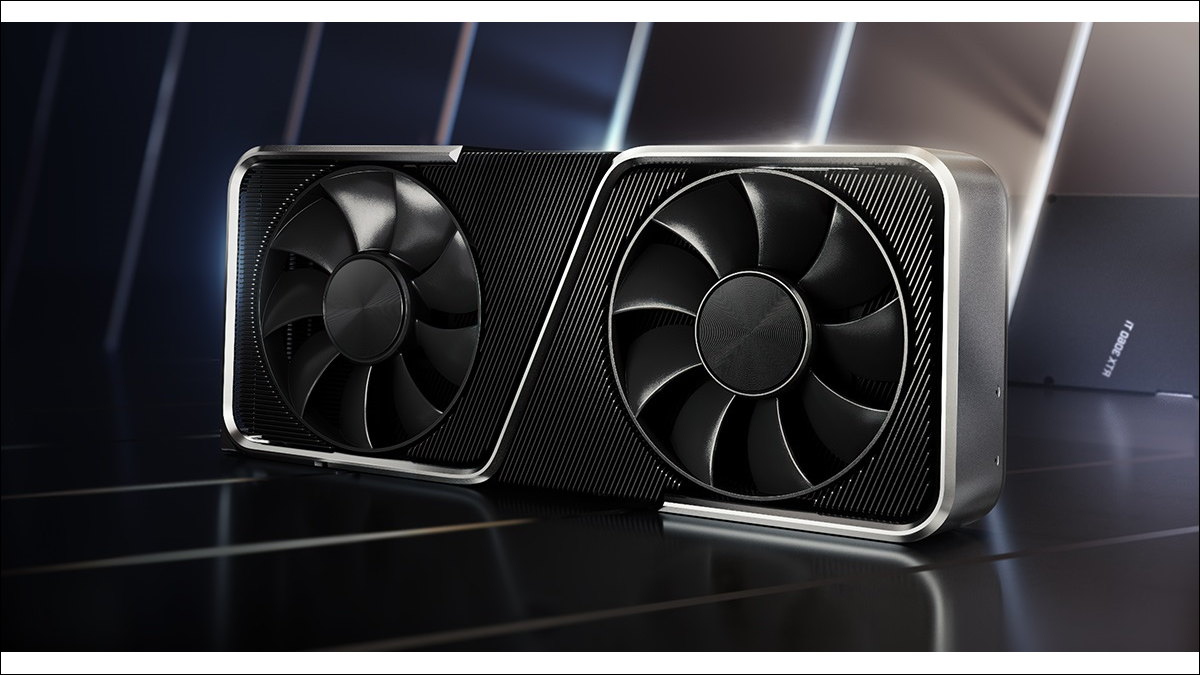 بطاقة الرسومات RTX 3060Ti من Nvidia على خلفية عاكسة.