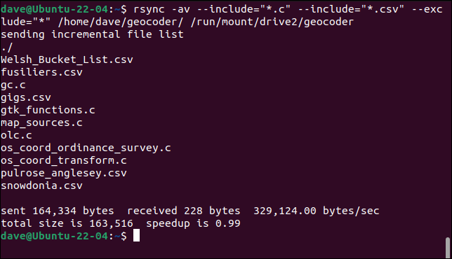 rsync を使用して、選択したファイルを同じコンピューターの別のハード ドライブにコピーする