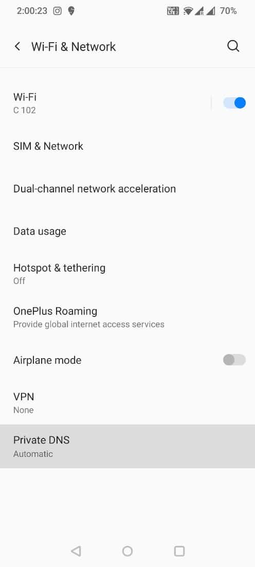 Seleccione Configuración de DNS privado en la lista. 8 formas de solucionar errores de mala conexión en Clubhouse