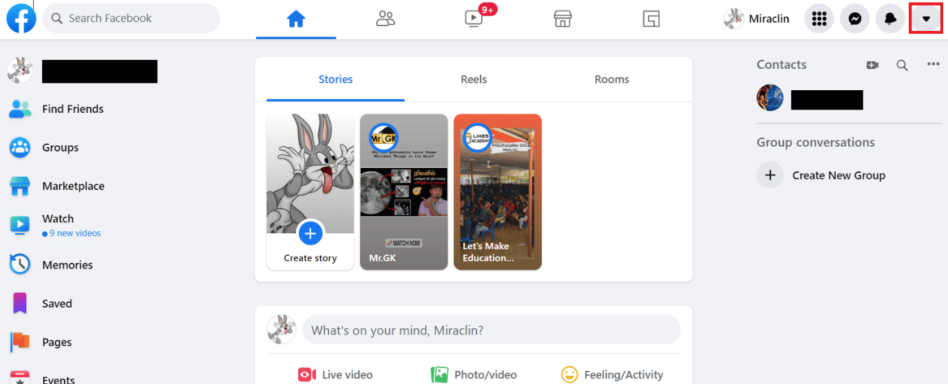 Faceți clic pe săgeata în jos din colțul din dreapta sus al ecranului | Puteți șterge Facebook și păstrați Instagram?