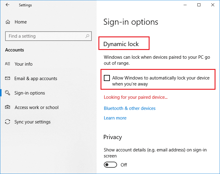 取消选中允许 Windows 10 自动锁定设备。如果 Windows 10 一直锁定自己怎么办？