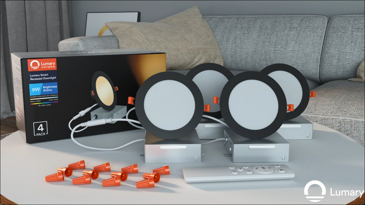 Orijinal ambalajı ile yan yana duran Lumary smart ankastre downlightlar