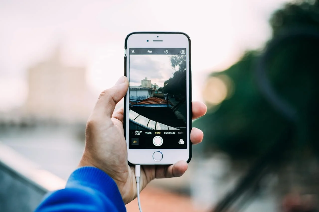 iphone kamera. So machen Sie ein verschwommenes Bild aus Photoshop kostenlos