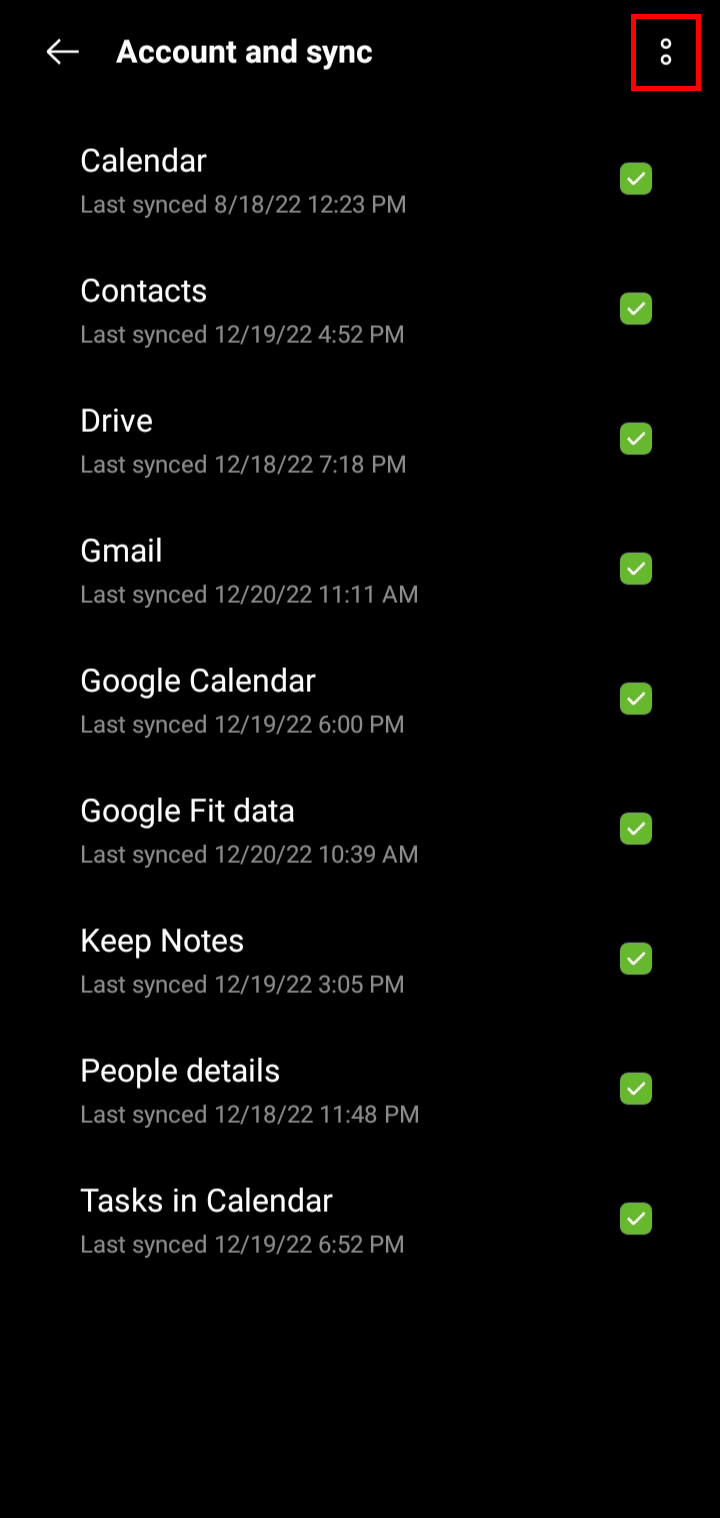 Tocca l'icona del punto verticale nell'angolo in alto a destra dello schermo. | disattivare Google Chat
