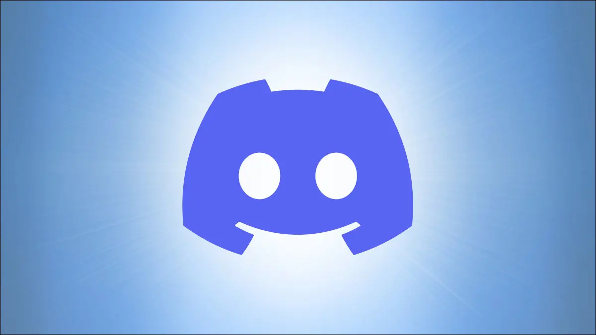 青色の背景に紫の Discord ロゴ。