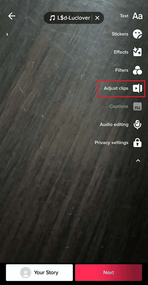 appuyez sur l'option Ajuster les clips |