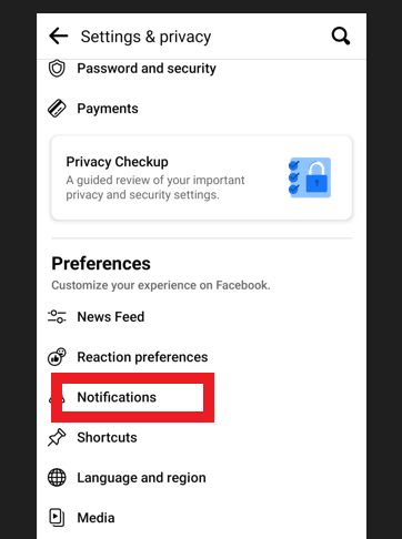 Scorri verso il basso fino a Notifiche e toccalo. Come attivare o disattivare i suggerimenti degli amici sull'app di Facebook