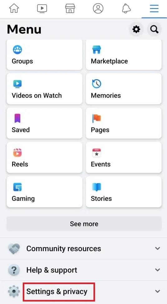 Tocca su Impostazioni e Privacy. Come attivare o disattivare i suggerimenti degli amici sull'app di Facebook