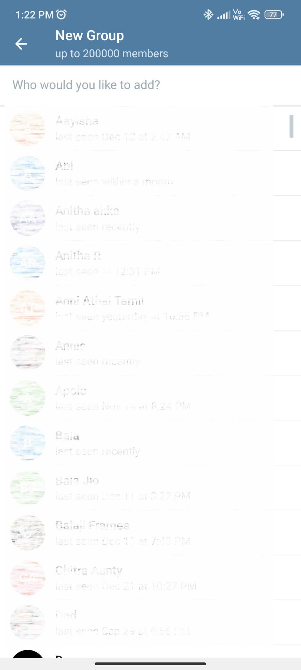 选择要添加到群组的联系人。如何在 Telegram 群组中添加成员