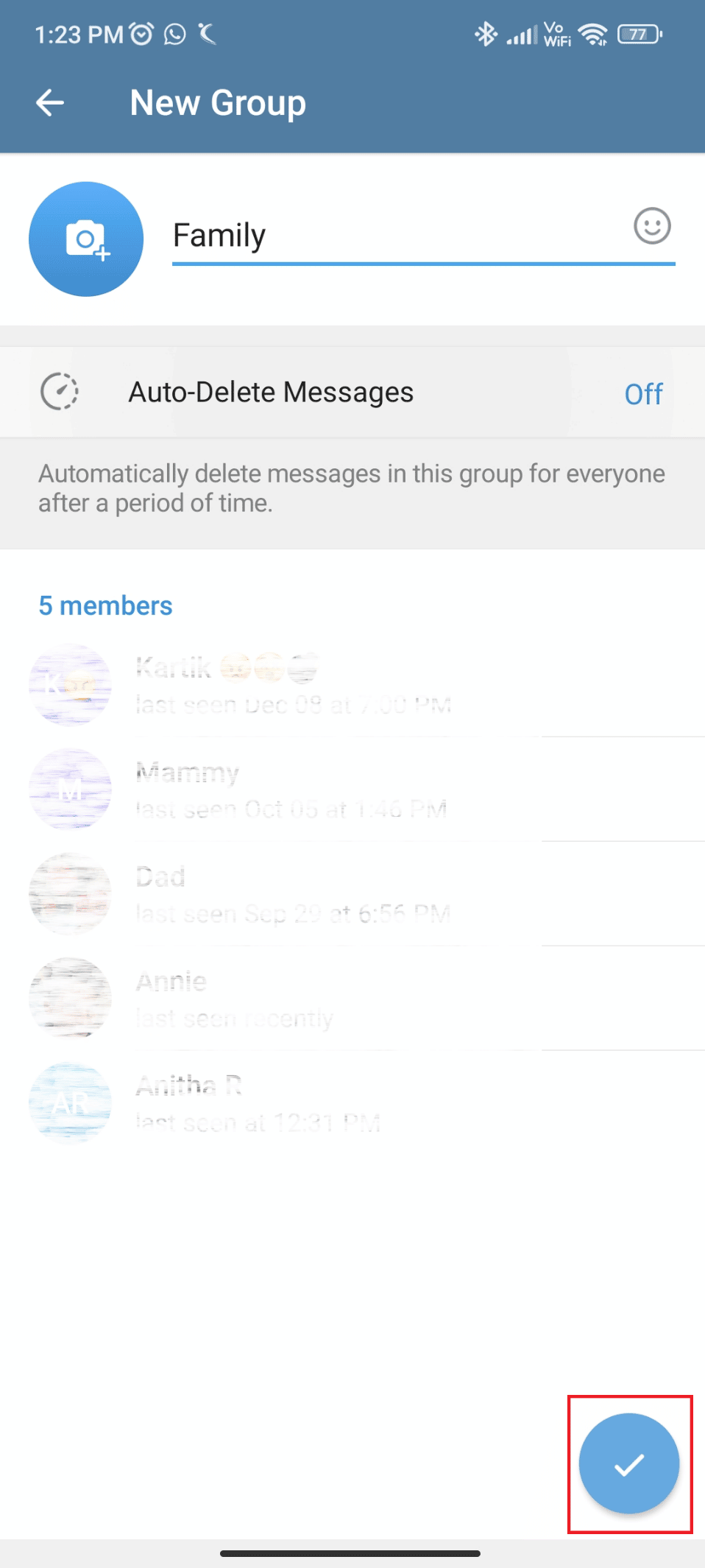 点击对勾图标。如何在 Telegram 群组中添加成员