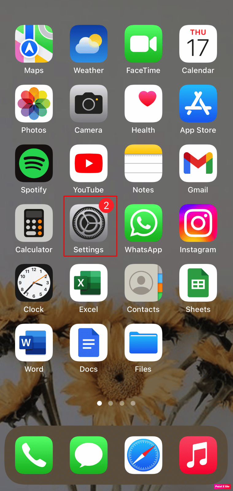 iPhoneで設定アプリを開きます