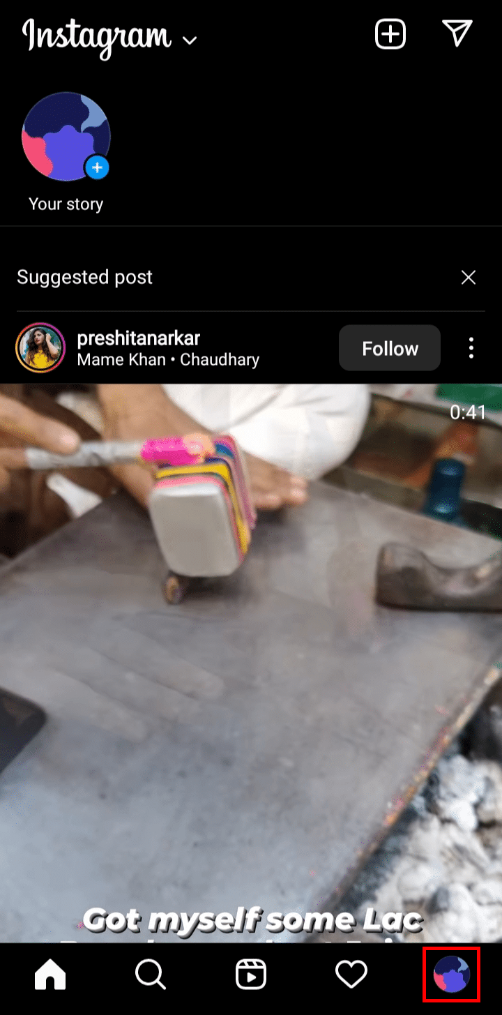 Toque el ícono de perfil en la esquina inferior derecha de la pantalla.