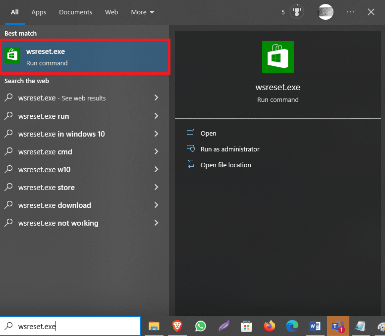 eseguire il comando WSReset.exe
