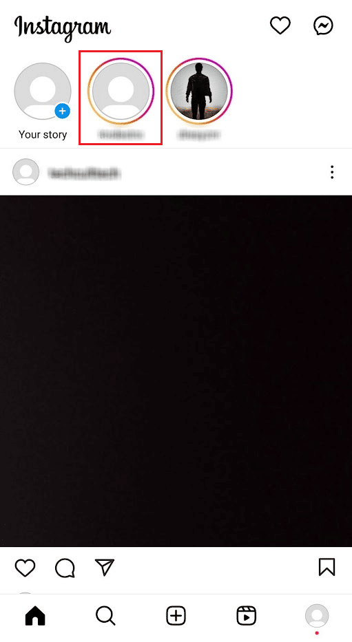 Appuyez sur l'histoire précédente à partir de l'onglet de flux sur l'application IG pour voir la prochaine histoire souhaitée avec un demi-balayage