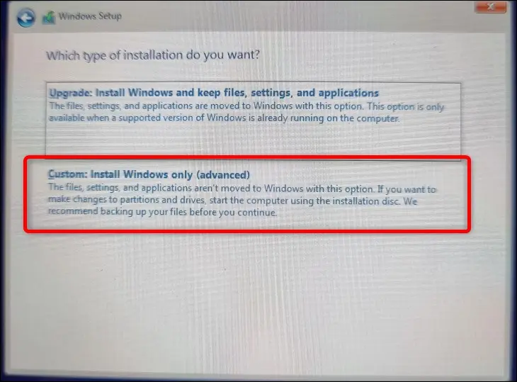[Windows のみをインストール] オプションを選択する必要があります。とにかくWindowsがインストールされていないため、Windowsの更新を選択しないでください