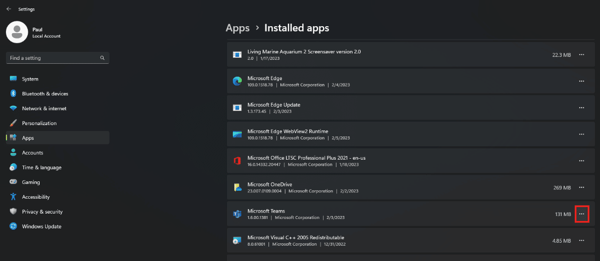 Trova l'app Microsoft Teams e fai clic sui tre puntini