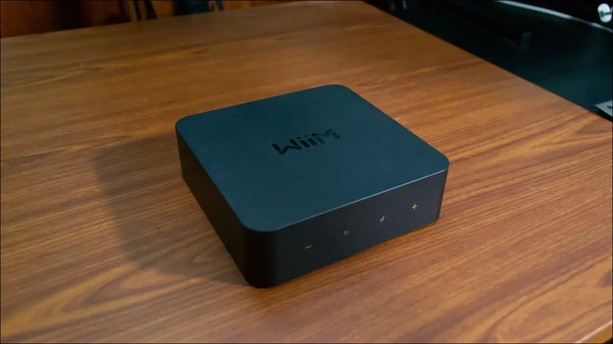 WiiM Pro 的前顶角