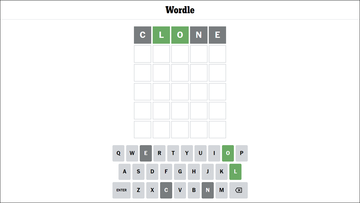 Wordle oynamak ve ilk kelime denemesi olarak "Klon" tahmin etmek.
