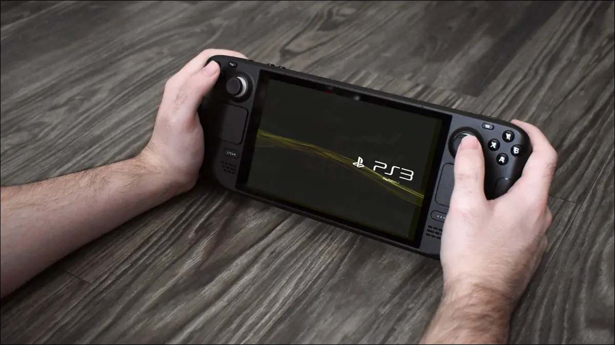 Buhar destesinde çalışan bir PS3 öykünücüsünün başlangıç ​​ekranı