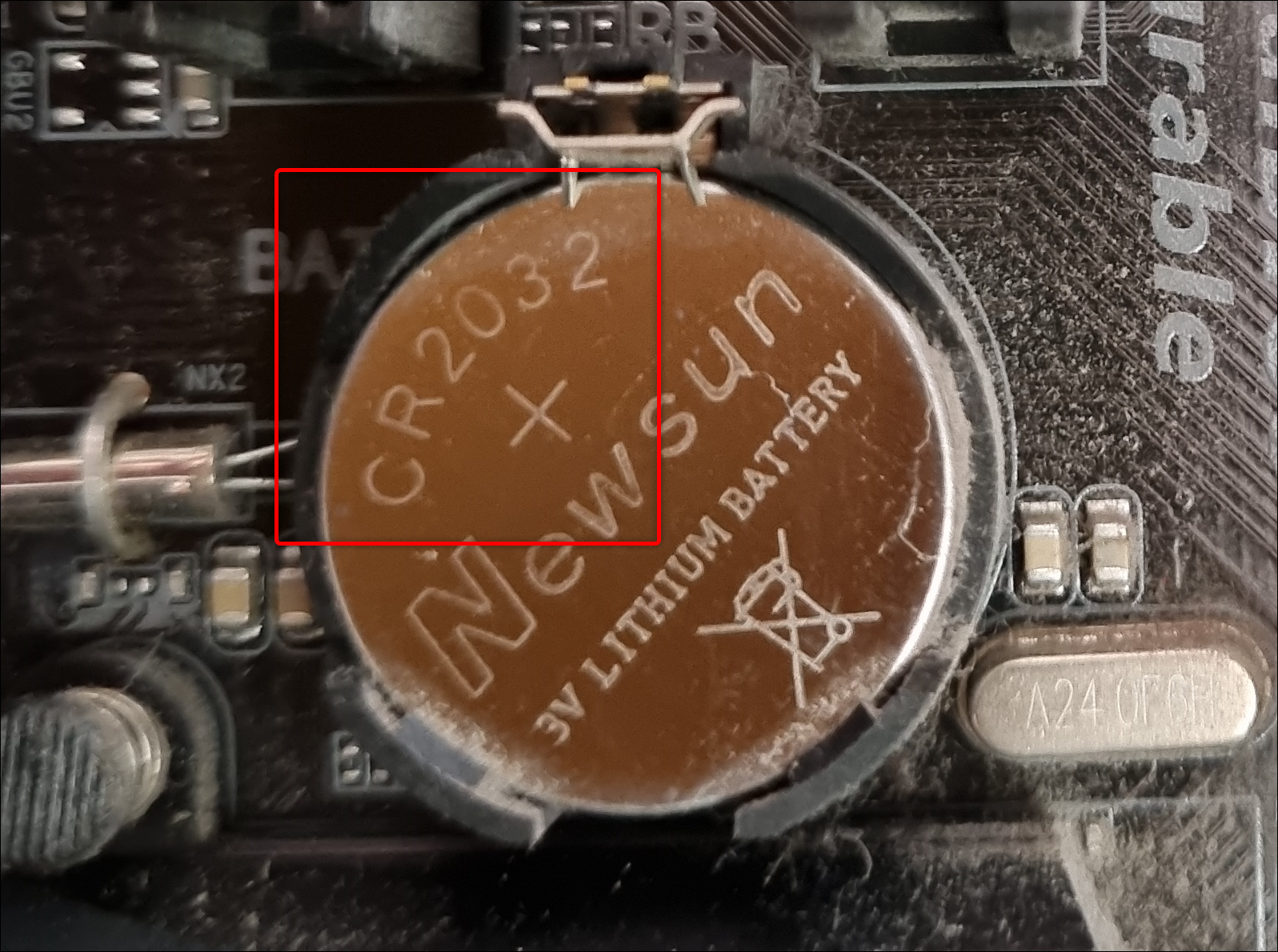 La batterie de la carte mère de notre PC est de type CR2032