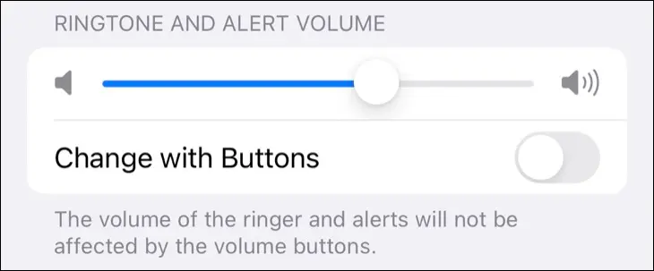iPhoneの着信音の音量を変更する